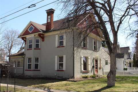 305 5th Avenue E, Kalispell, MT 59901