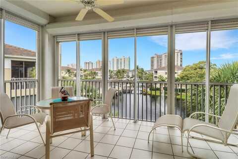 7654 Pebble Creek, NAPLES, FL 34108
