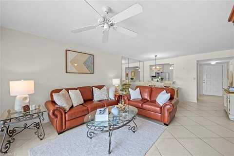 219 Fox Glen, NAPLES, FL 34104