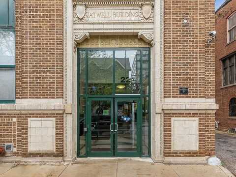 221 E Cullerton Street, Chicago, IL 60616