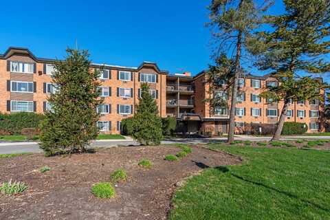 1206 S New Wilke Road, Arlington Heights, IL 60005