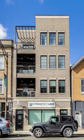 2136 W Belmont Avenue, Chicago, IL 60618