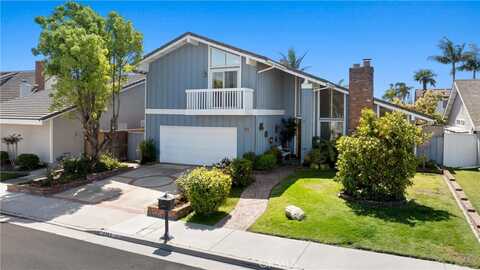 8582 Salt Lake Drive, Huntington Beach, CA 92646