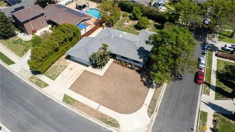 8554 Hanna Avenue, West Hills, CA 91304