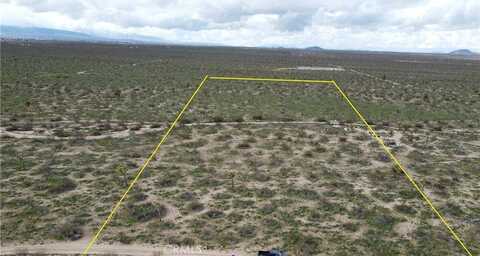 6 Nevada Road, Adelanto, CA 92301