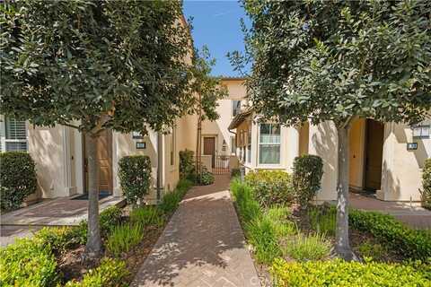 35 Jonquil, Irvine, CA 92618
