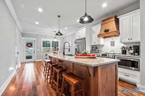145 Vail Drive, Grant, AL 35747