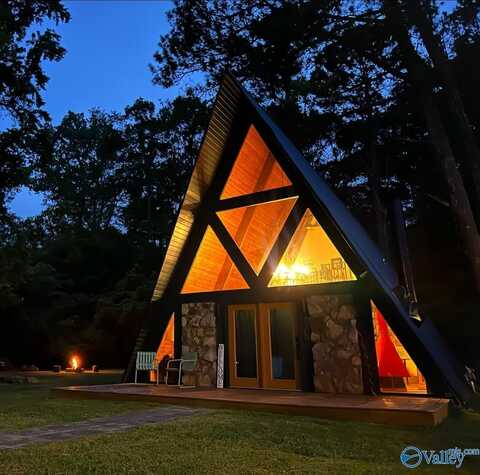 2406 Crockett Circle, Guntersville, AL 35976