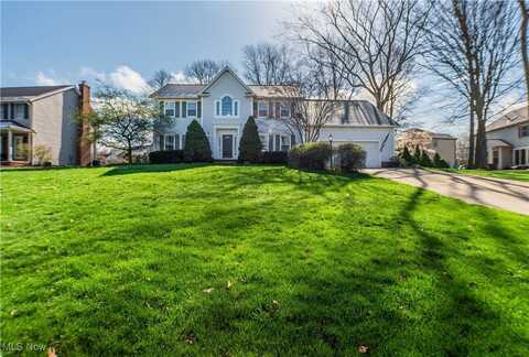 9120 Bletchley Avenue NW, North Canton, OH 44720