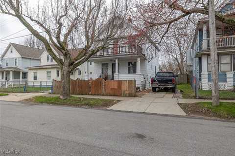 3453 W 60th Street, Cleveland, OH 44102