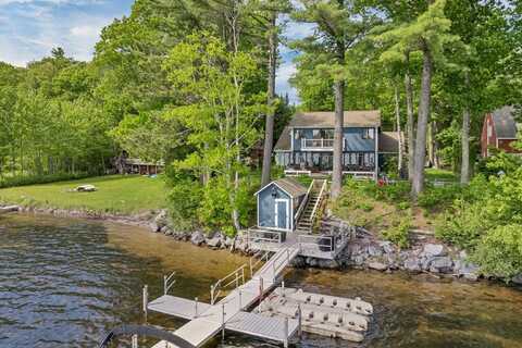 7 Brewster Road, CTR Tuftnboro, NH 03816