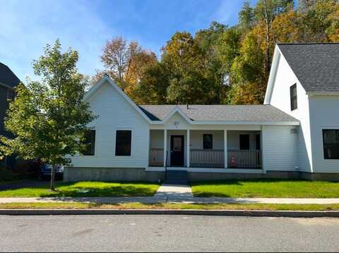 67-1 Safford Commons Way, Woodstock, VT 05091