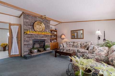 16 Nashoba Drive, Rochester, NH 03867