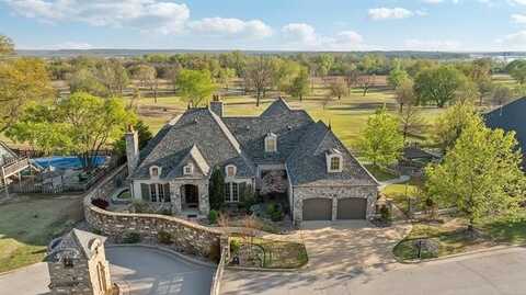 603 Fairway Drive, Broken Arrow, OK 74011