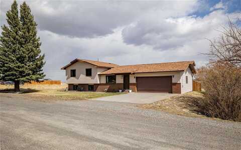 2304 Steadman St, Cody, WY 82414