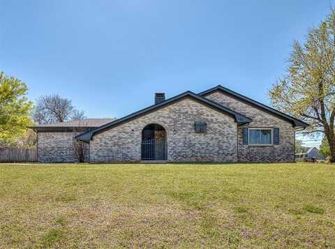 101 Stonegate Drive, Guthrie, OK 73044