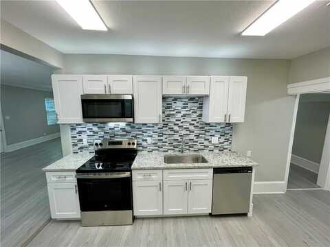 310 N Lakeview Drive, Lacy Lakeview, TX 76705