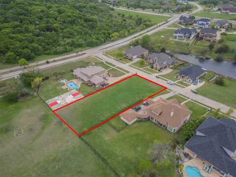 434 Golden Pond Drive, Cedar Hill, TX 75104