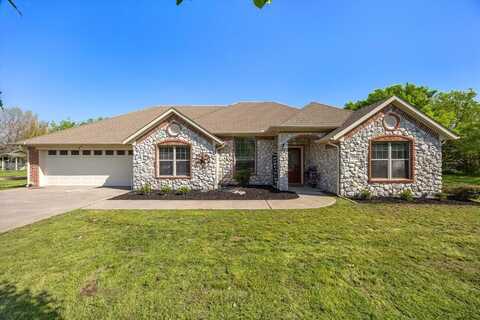 2186 County Road 3305, Greenville, TX 75402