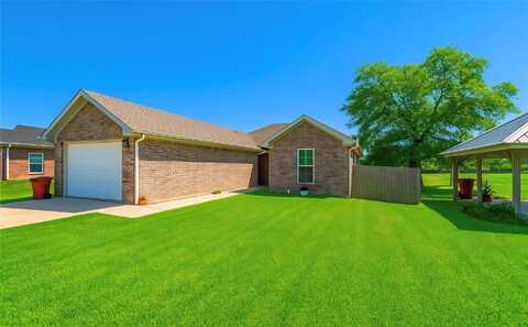109 Baker Street, Mount Vernon, TX 75457