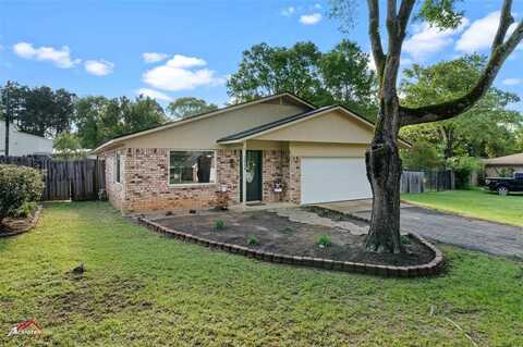 2530 Mayes Lane, Longview, TX 75605