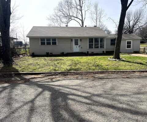 2912 W Elm Street, Denison, TX 75020