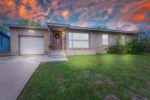8304 Monmouth Drive, Fort Worth, TX 76116