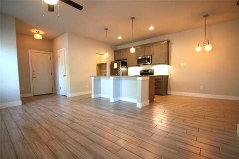 8037 Arbor Avenue, Fort Worth, TX 76116