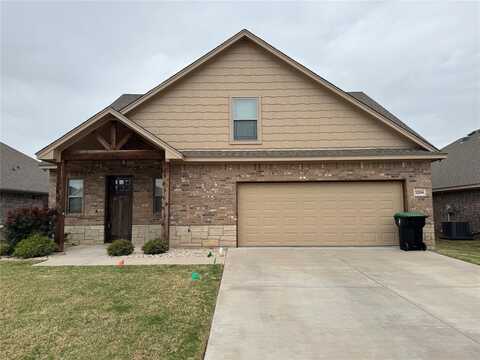 3208 Arrow Creek Drive, Granbury, TX 76049