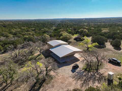 551 S County Road 427, Goldthwaite, TX 82009