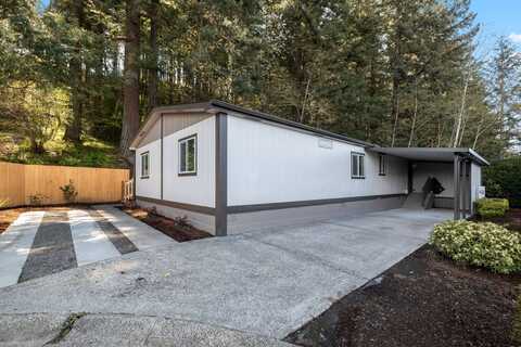 16000 SE POWELL BLVD, PORTLAND, OR 97236
