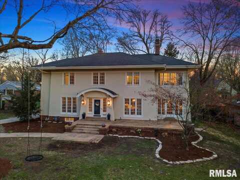 1122 WOODLAND Avenue, Springfield, IL 62704