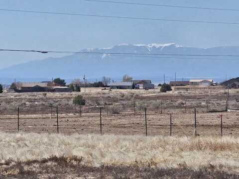 480 Gentry Dr, Pueblo West, CO 81007