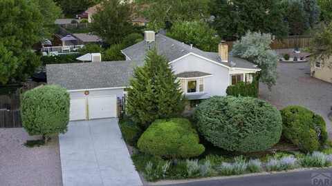 114 Golfview Dr, Pueblo West, CO 81007