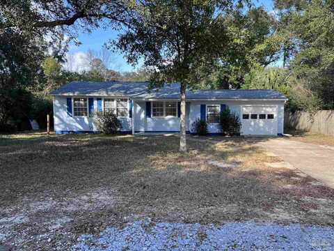 611 Rue Max, Pensacola, FL 32507