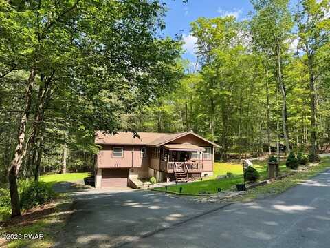 130 Grasshopper Lane, Greentown, PA 18426