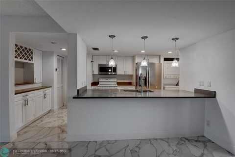 7571 Greenlake Way, Boynton Beach, FL 33436