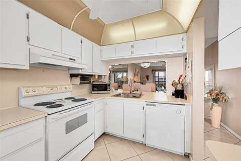2764 NW 104th Ave, Sunrise, FL 33322