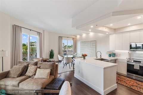 2631 NE 14th Ave, Wilton Manors, FL 33334
