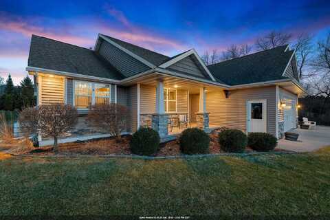 3762 NICOLET Drive, GREEN BAY, WI 54311