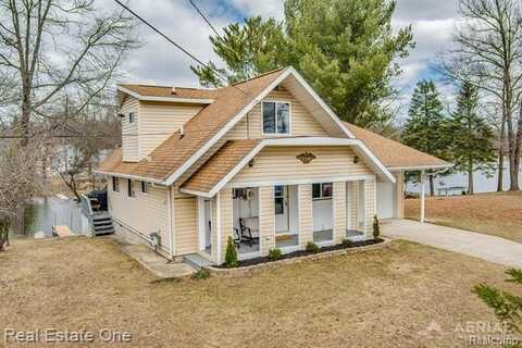 1975 SENECA Trail, West Branch, MI 48661