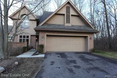 6685 HERON Point, West Bloomfield, MI 48323
