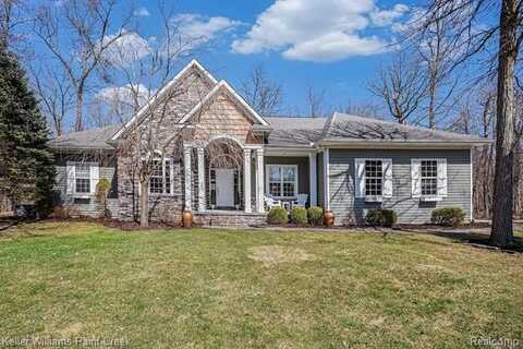 629 CREEKSIDE, Oxford, MI 48371