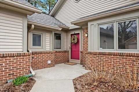 21304 JUNIPER Court, Farmington Hills, MI 48336