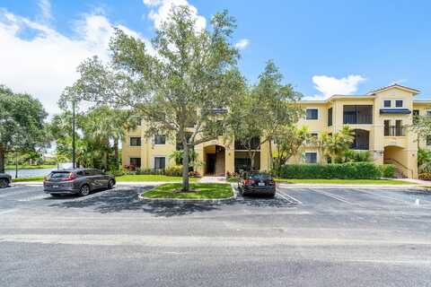 2726 Anzio Court, Palm Beach Gardens, FL 33410