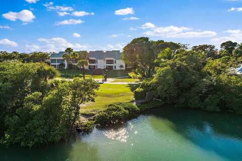 3902 Fairway Drive N, Jupiter, FL 33477