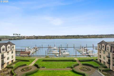 707 N HAYDEN ISLAND DR, Portland, OR 97217