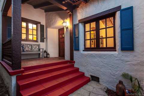 3235 Curtis St, San Diego, CA 92106