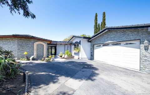 17780 Sintonte Dr, San Diego, CA 92128
