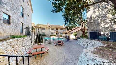 7738 CHAMBERS RD, San Antonio, TX 78229